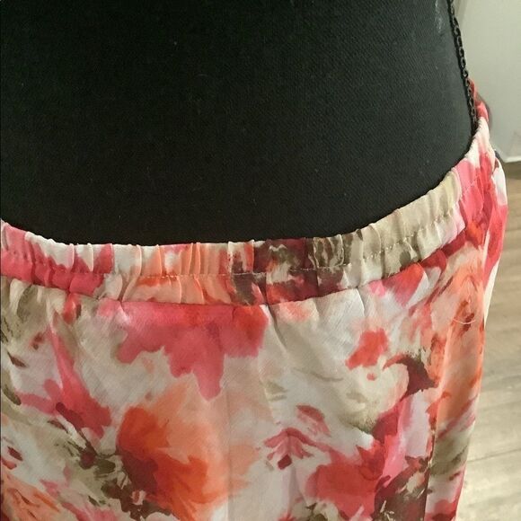 Floral Maxi Skirt by db established - Picture 4 of 7